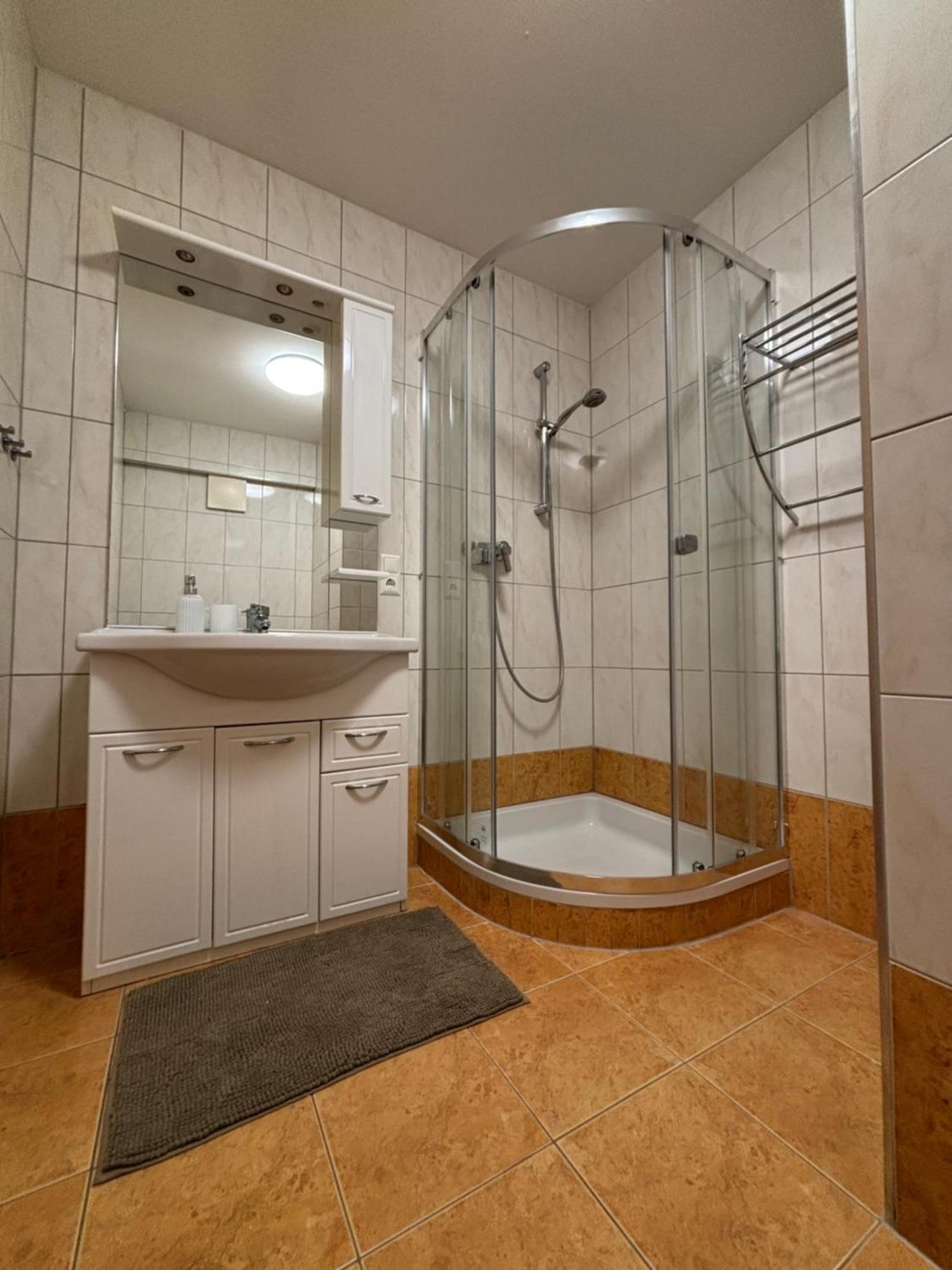 Anita Apartment 5 Flattach Kültér fotó